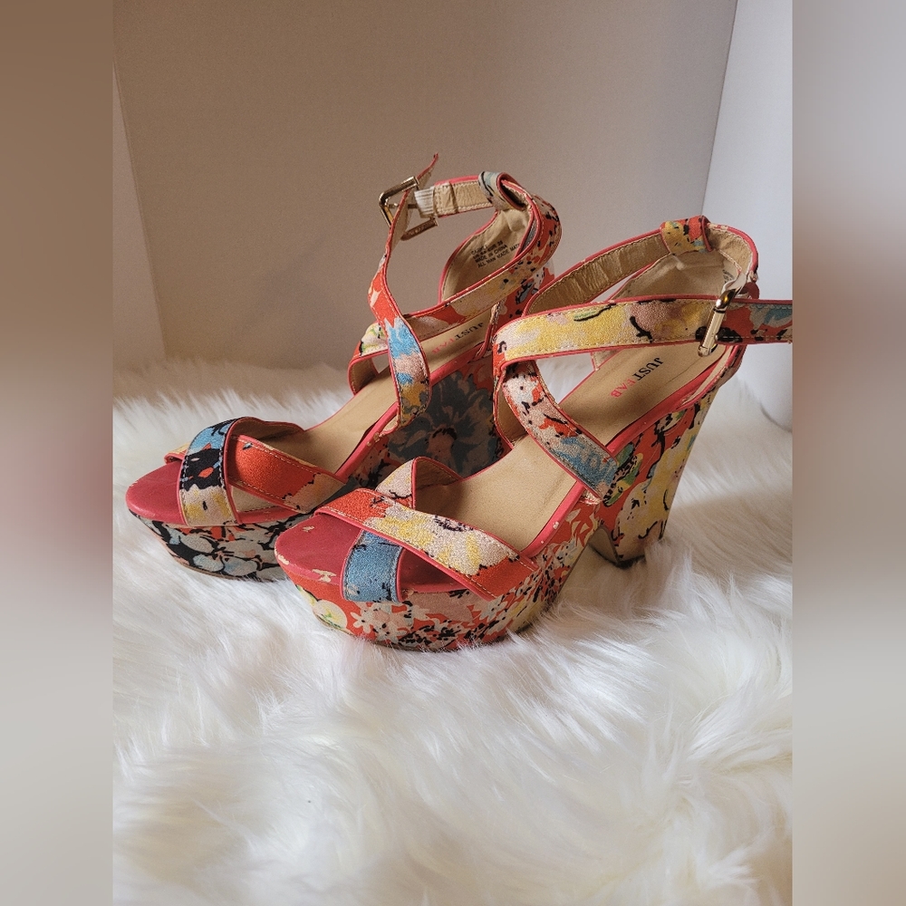Just Fab Floral Platform Heels